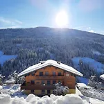 Landhof Kreuzsalgut * ヴァークライン
