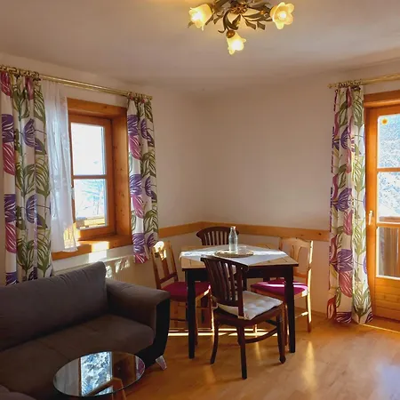 Landhof Kreuzsalgut Апартаменты