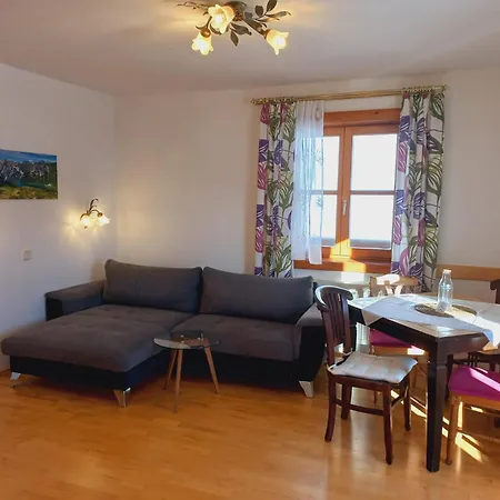 Апартаменты Landhof Kreuzsalgut *